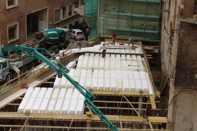 Solaio adattato in centimetri in base alle necessità